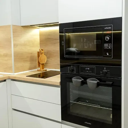 Apartamento Stylish 2br With Underground Parking, By Flat Manаger *