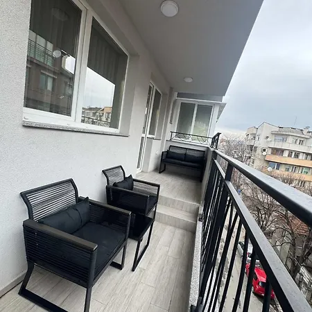 Stylish 2br With Underground Parking, By Flat Manаger * Варна