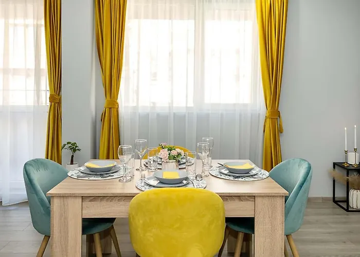 Stylish 2br With Underground Parking, By Flat Manаger *