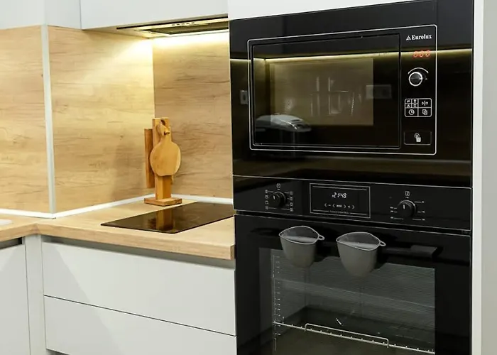 Apartment Stylish 2br With Underground Parking, By Flat Manаger *