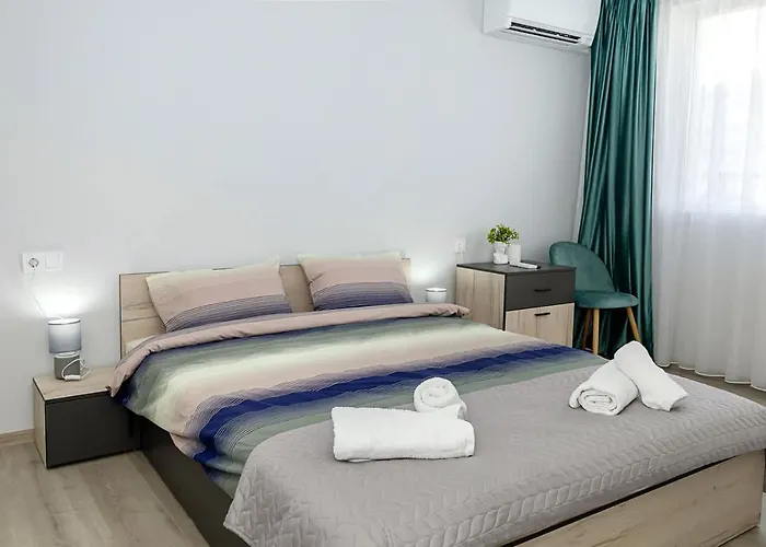 Stylish 2br With Underground Parking, By Flat Manаger דירה