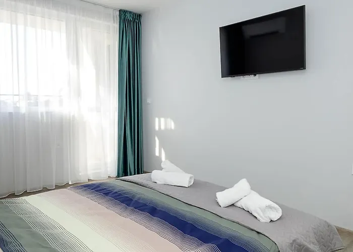 Stylish 2br With Underground Parking, By Flat Manаger * וארנה